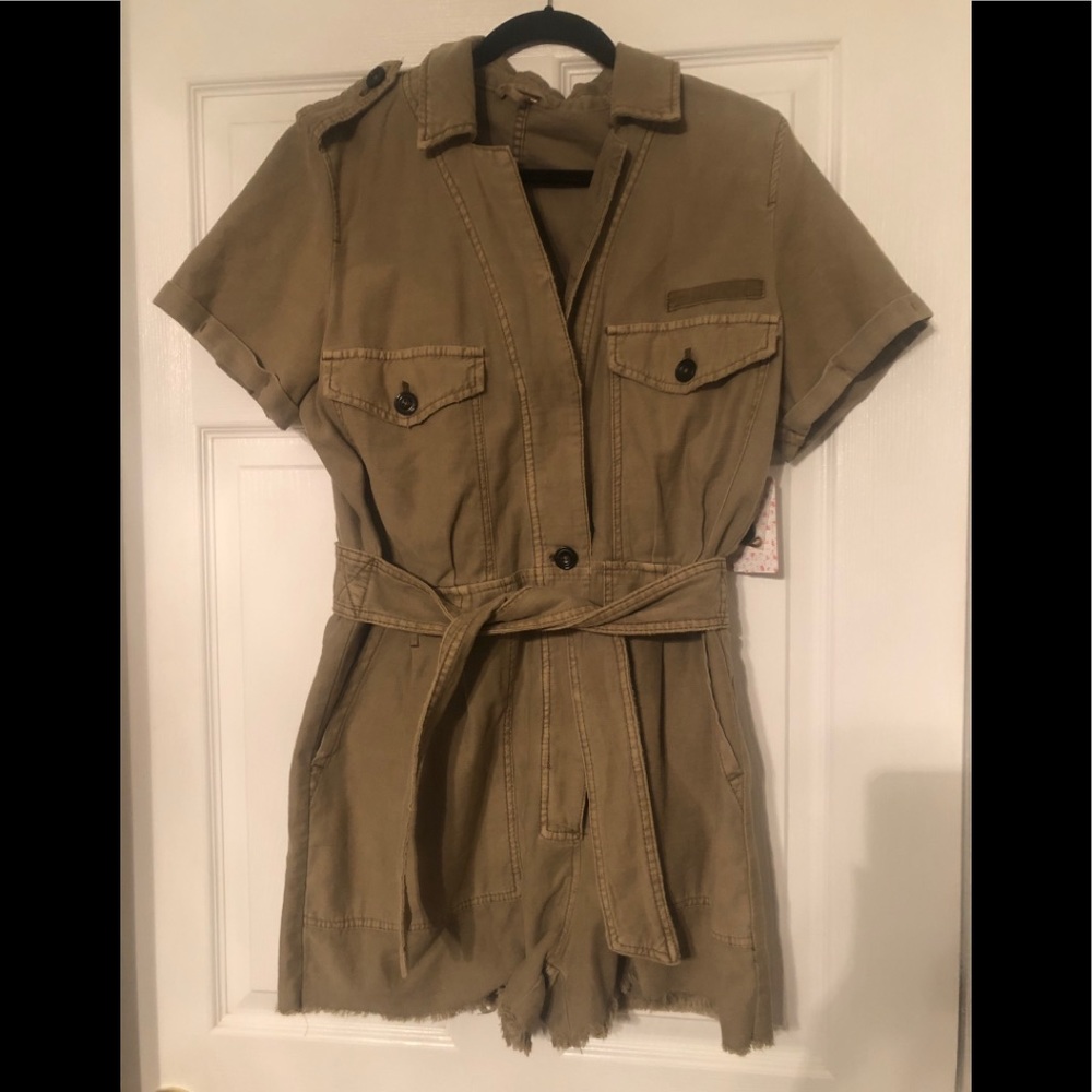 Free People Khaki romper NWT